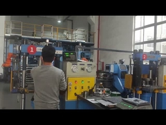 Στροφές που σχηματίζουν άδειες μορφές καρβιδίου